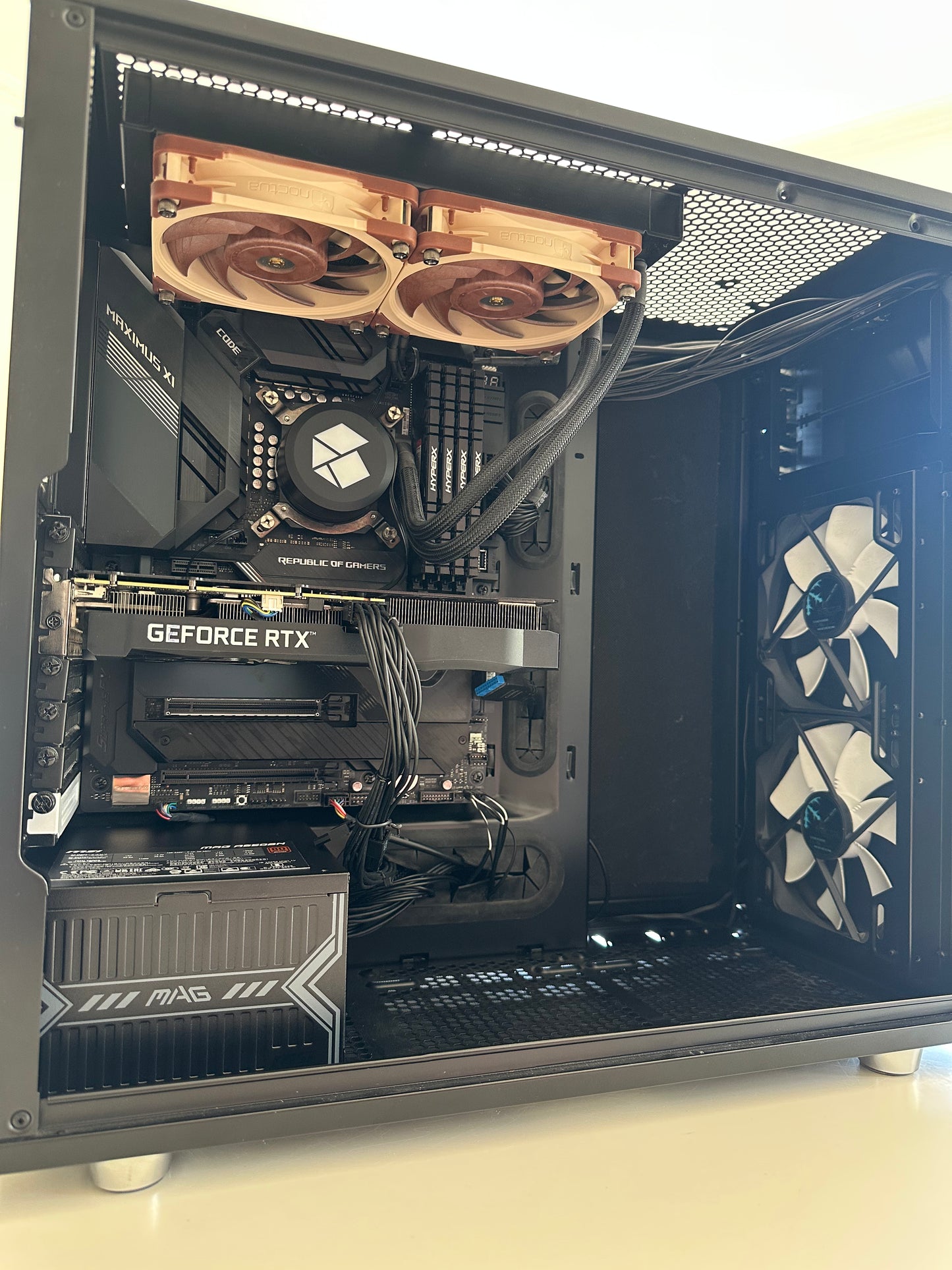 Gamer PC / RTX 3060 / i9 / 32GB RAM / Nvme SSD 500GB