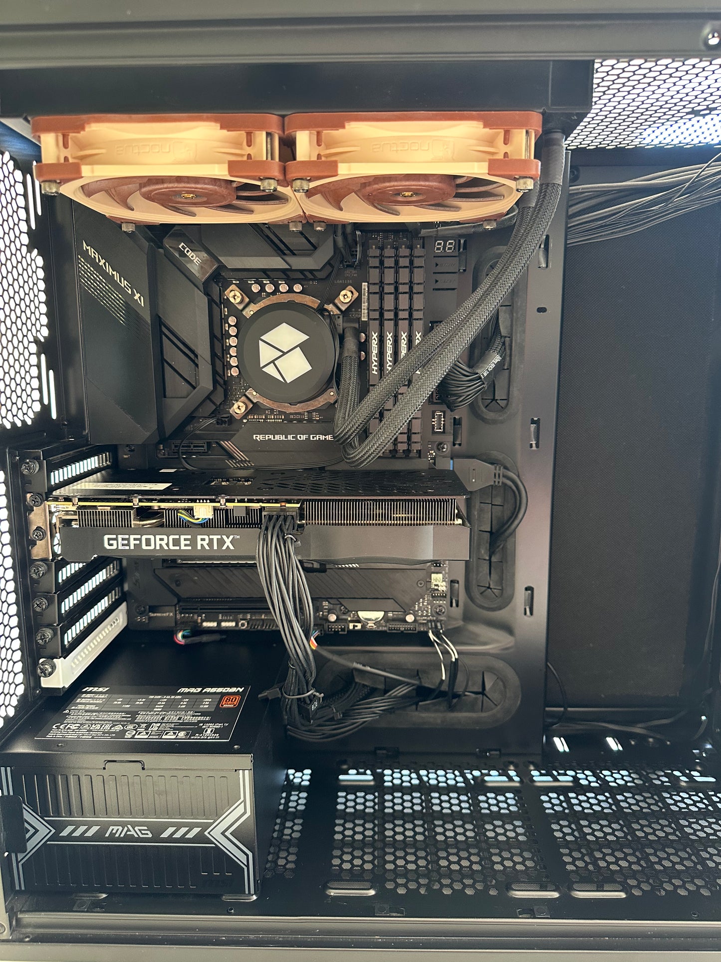 Gamer PC / RTX 3060 / i9 / 32GB RAM / Nvme SSD 500GB