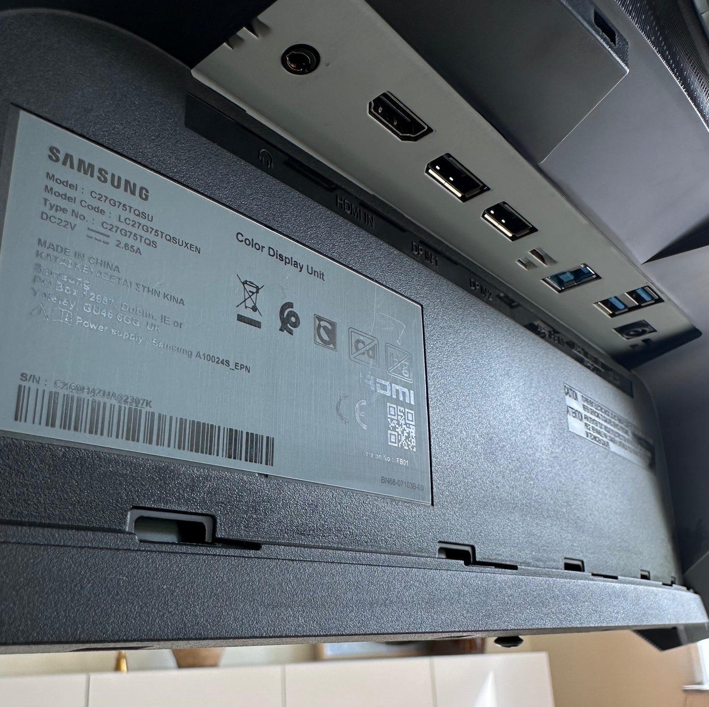 Samsung Odyssey G7 27" QLED 1440p / 240hz