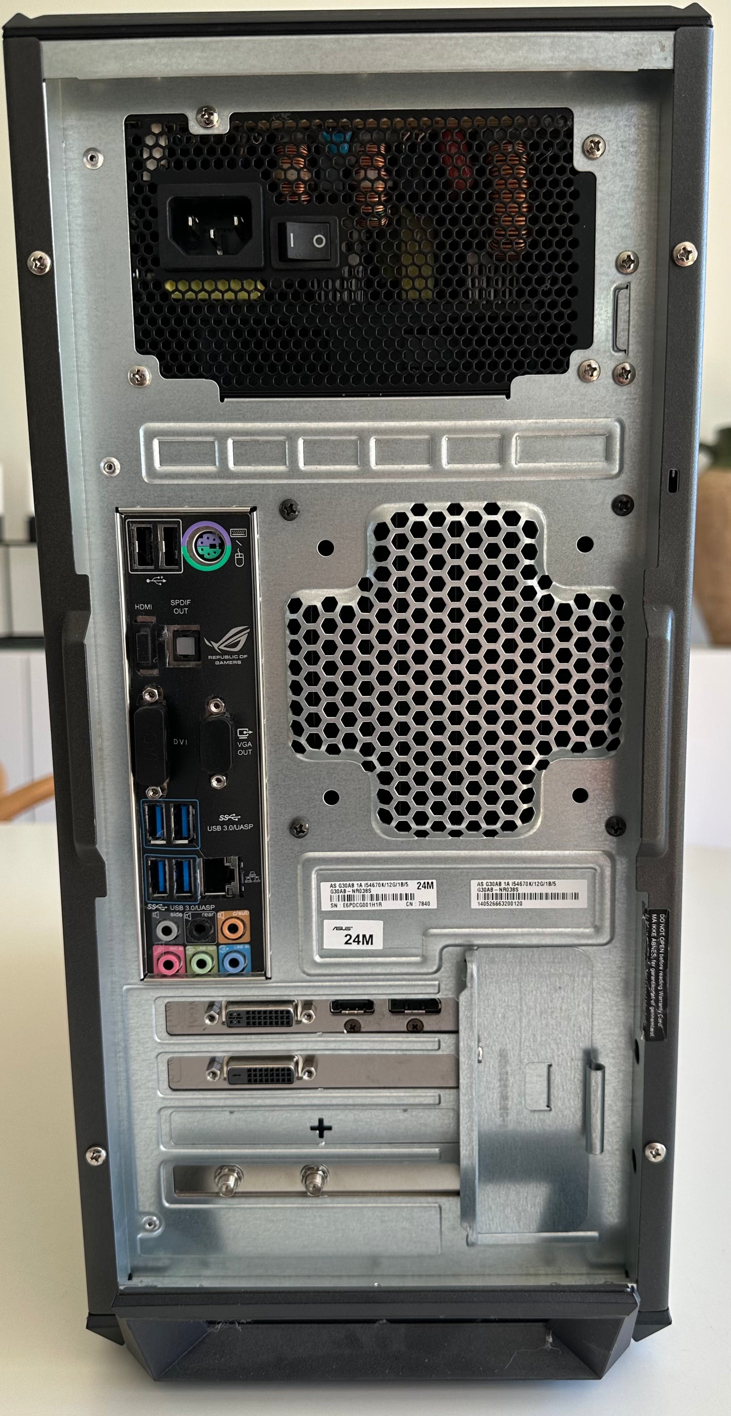 Gamer PC / GTX 760 3gb / i5 4670k / 12gb DDR3 / 256gb SSD / Win 10