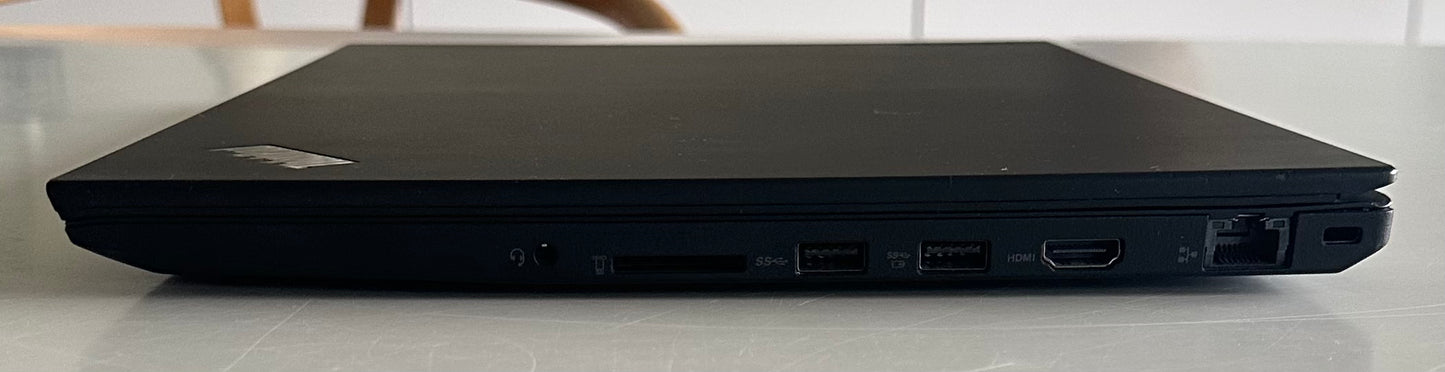 Lenovo Thinkpad T570 / 15" HD / i5 7200u / 8gb Ram / 256gb SSD / Win 11