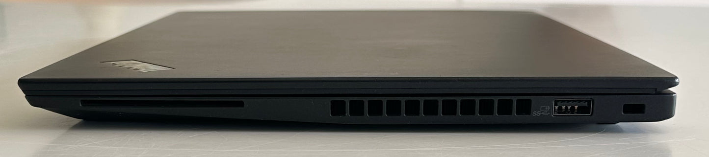 Lenovo Thinkpad T14s Gen 1 / 14" HD / R7 4750u / 16 gb Ram / 256gb SSD / Win 11