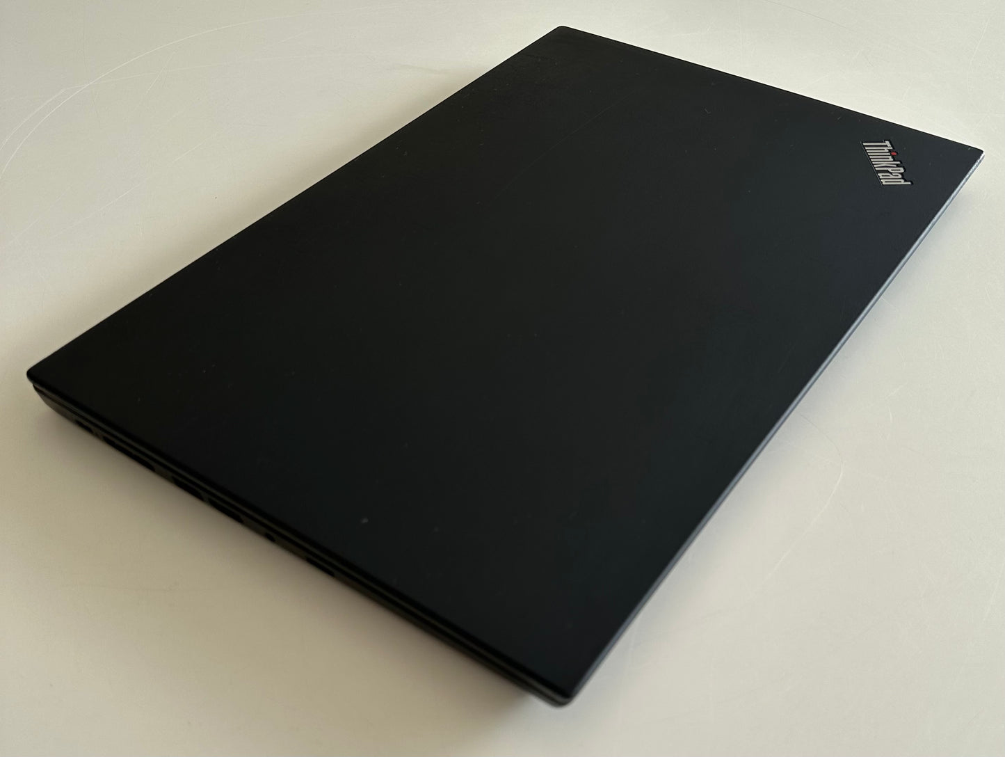 Lenovo Thinkpad P53s / 15" HD / i7 8th gen / Quadro GPU / 16gb Ram / 512gb SSD / Win 11