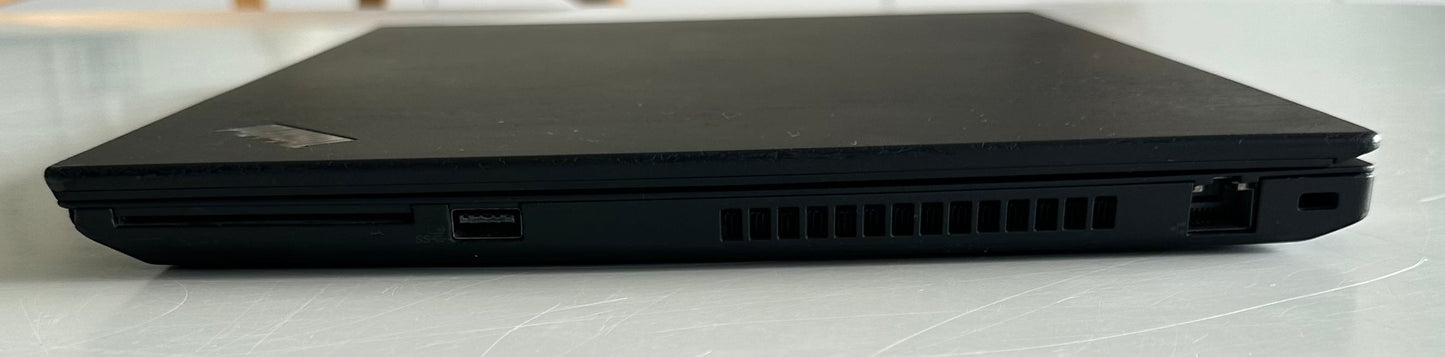 Lenovo Thinkpad P53s / 15" HD / i7 8th gen / Quadro GPU / 16gb Ram / 512gb SSD / Win 11