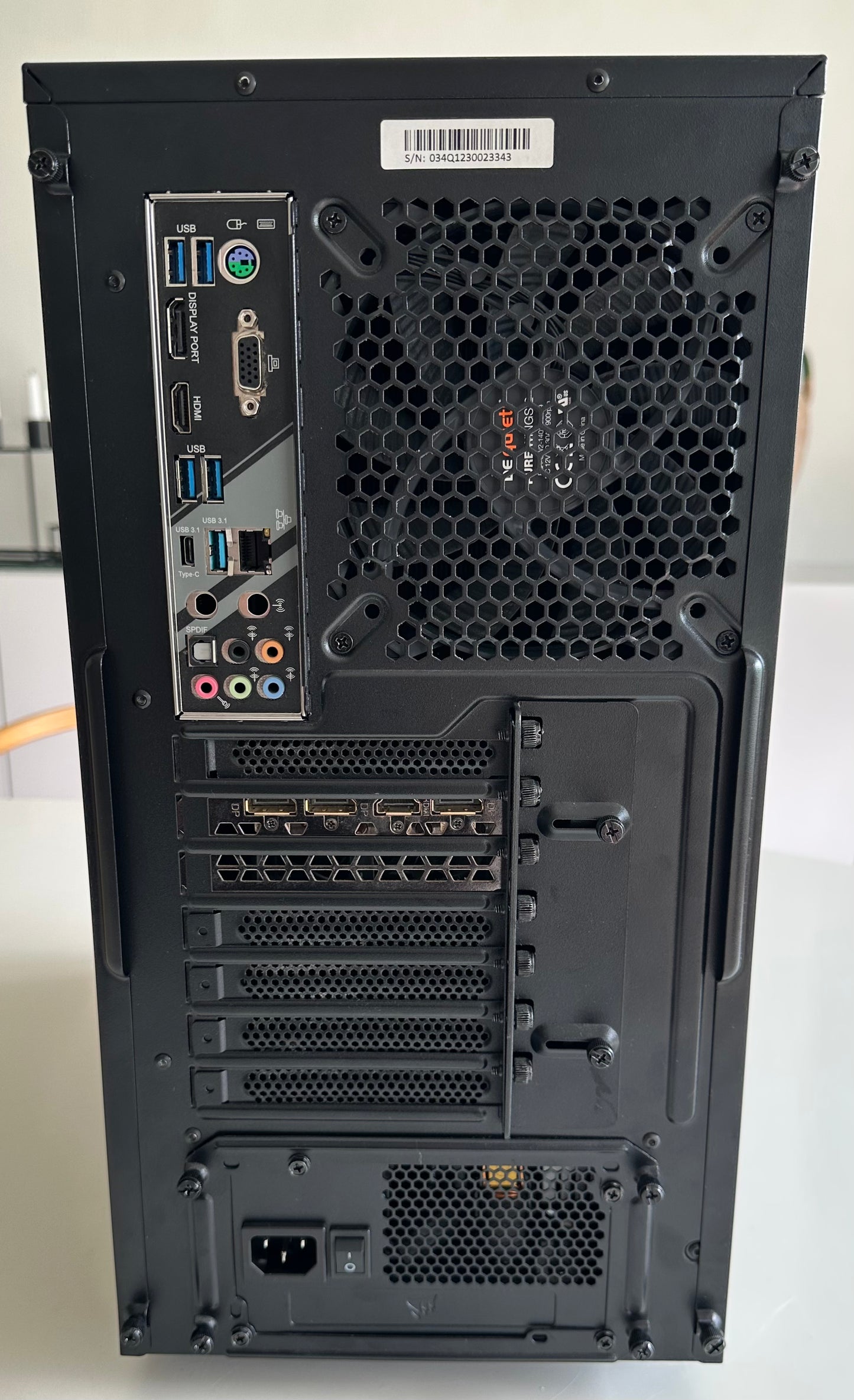 Gamer PC / RTX 2070 Super 8gb / i7 9700K / 16gb DDR4 / 500GB SSD / Win 10