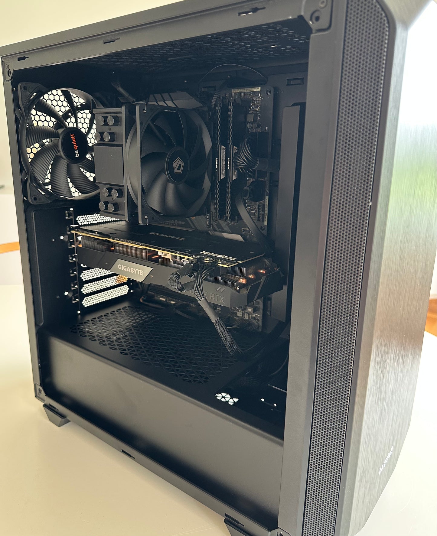 Gamer PC / RTX 2070 Super 8gb / i7 9700K / 16gb DDR4 / 500GB SSD / Win 10