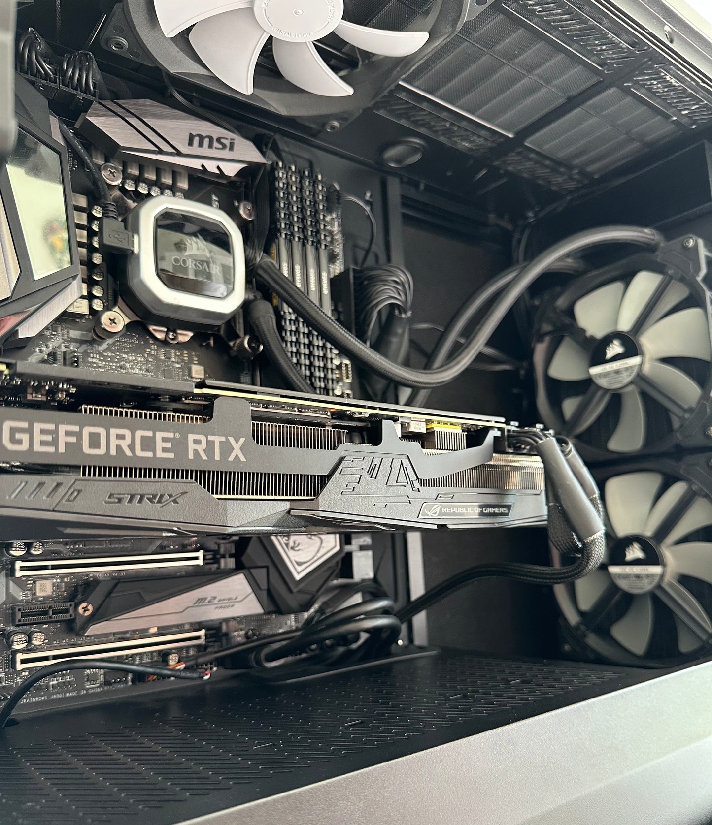 Gamer PC / RTX 2070 Super 8gb / i9 9900K / 32gb DDR4 / 1TB SSD / Win 11