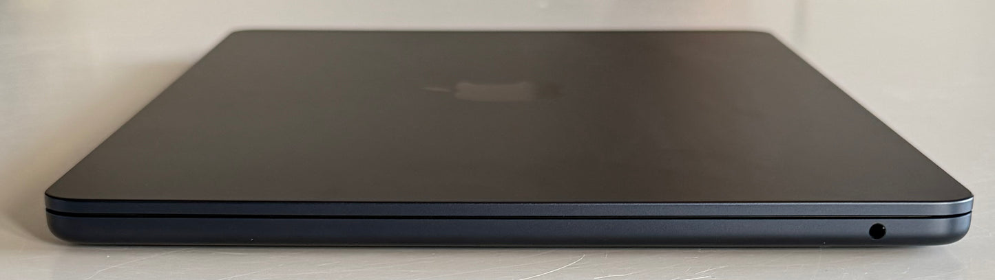 Apple MacBook Air 13,6" M4 10 CPU / 10 GPU / 512gb SSD / Midnat