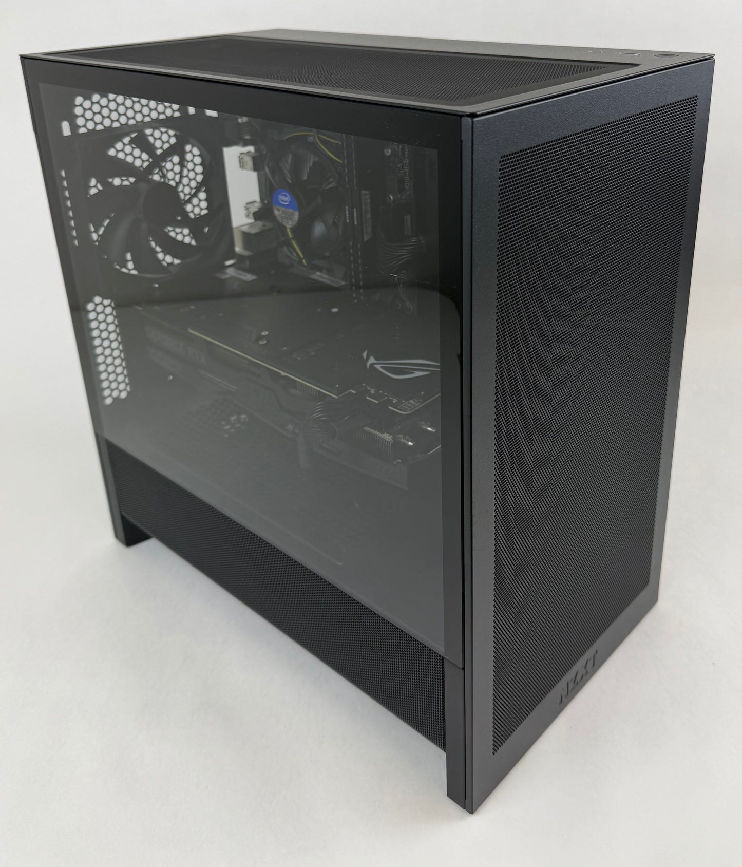 Gamer PC / RTX 2070 Super 8gb / i5 9500 / 16gb Ram / 256gb SSD / Windows 11