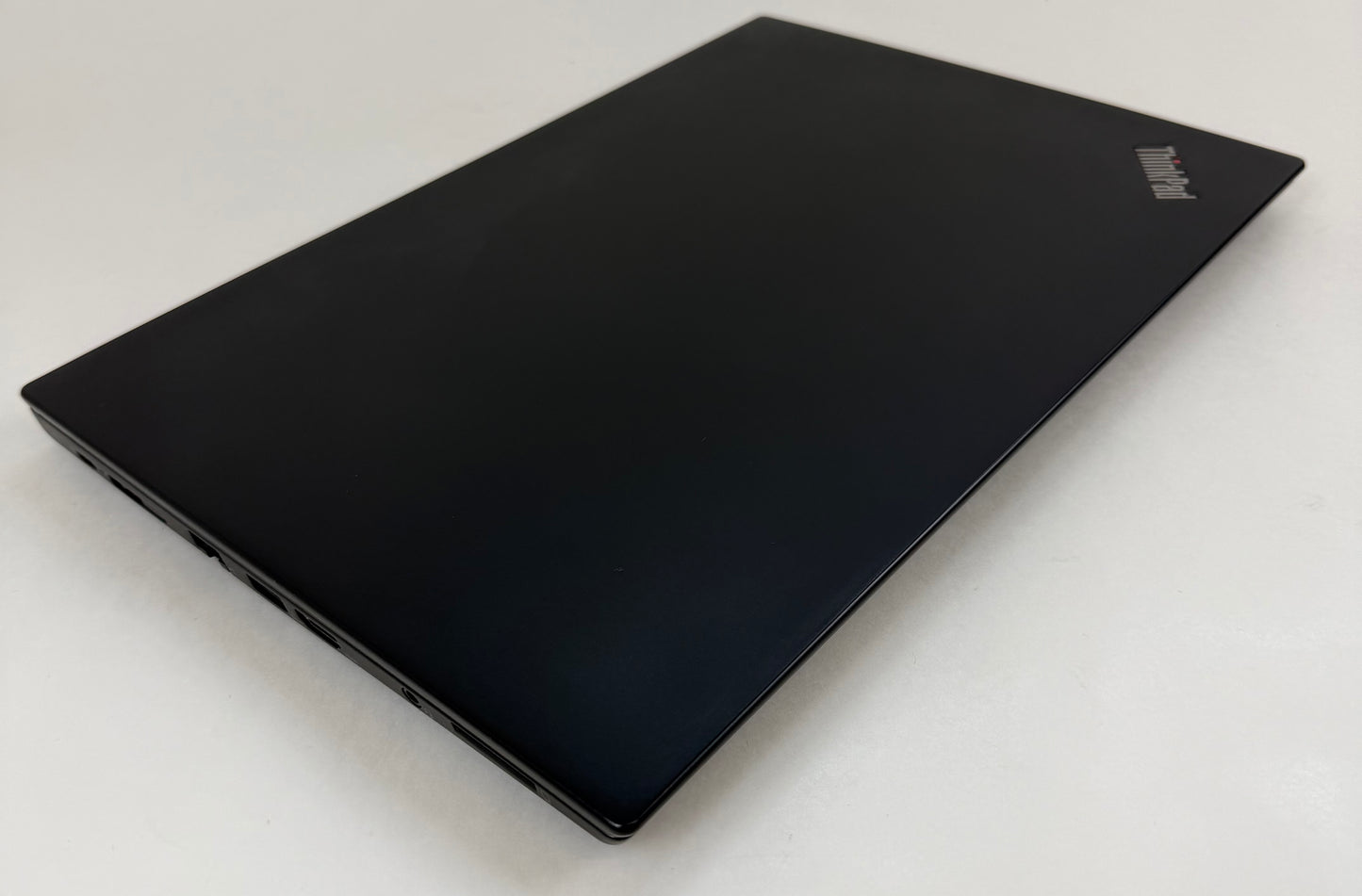 Lenovo ThinkPad T480s / 14" / i5 8250u / 8gb Ram / 256gb SSD / Windows 11