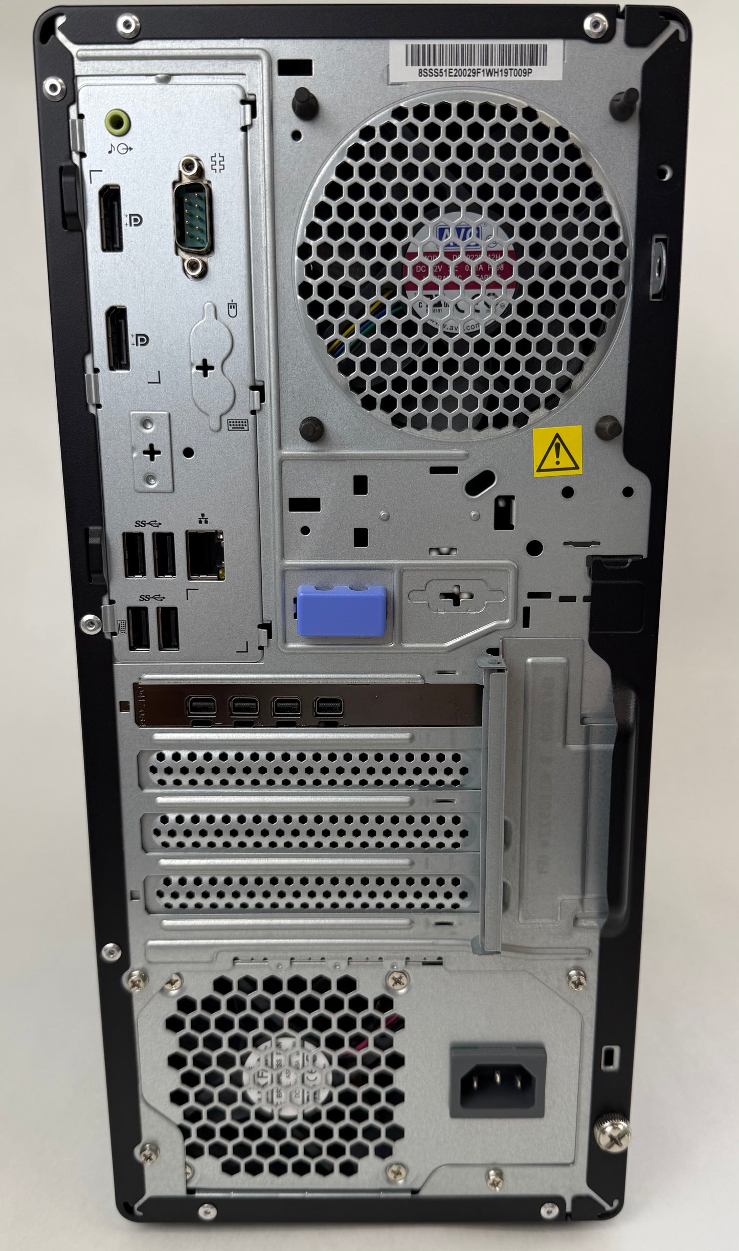 Lenovo ThinkCentre P350 / i7 11700 / Quadro T1000 4gb / 16gb DDR4 3200mhz / 500gb SSD / Windows 11