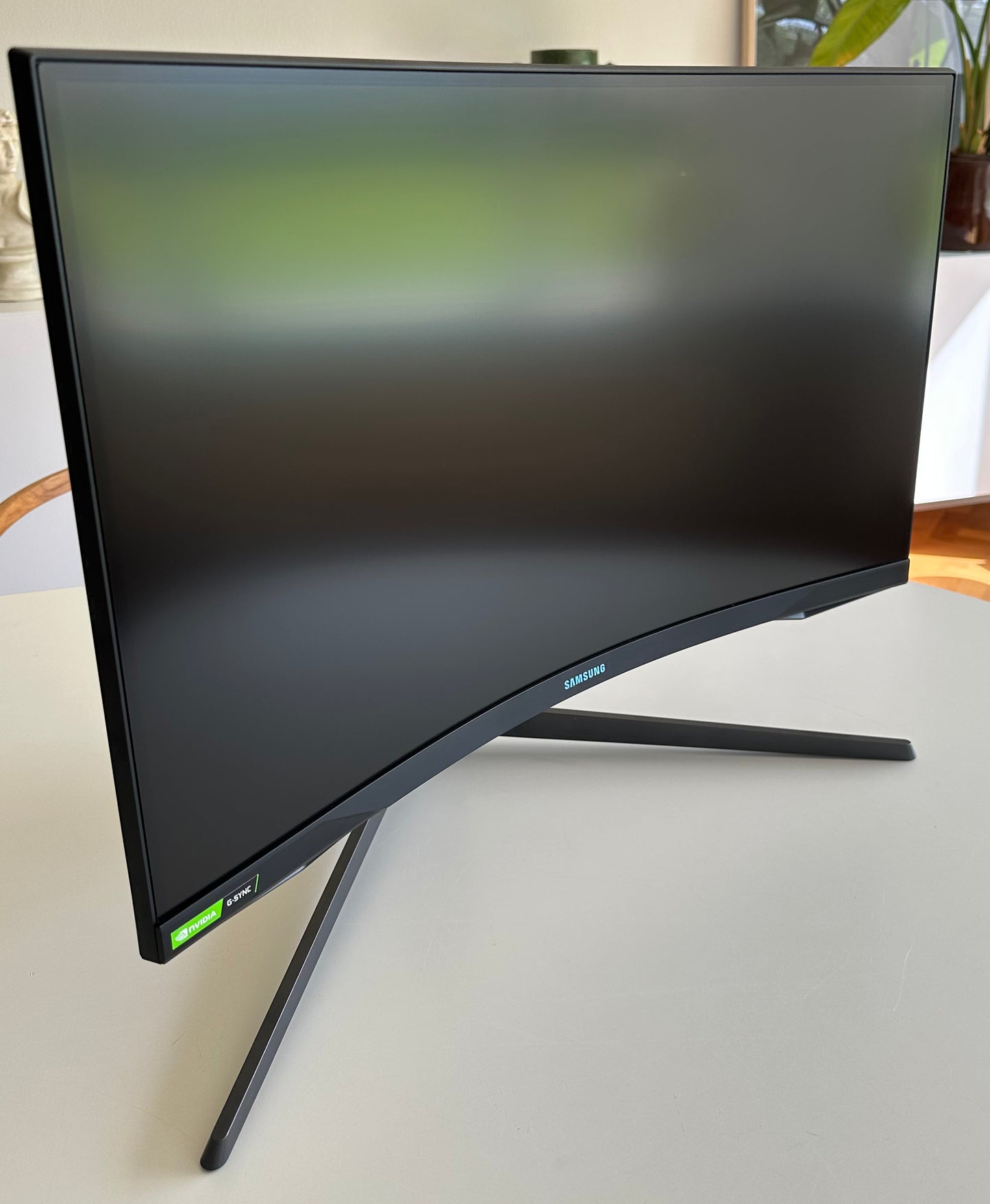 Samsung Odyssey G7 27" QLED 1440p / 240hz