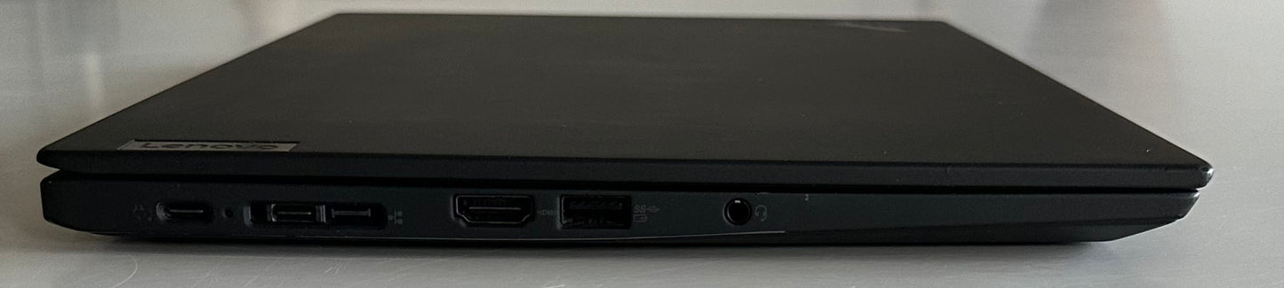 Lenovo Thinkpad T14s Gen 2 / 14" HD / i7 1165g7 / 16 gb Ram / 500gb SSD / Windows 11