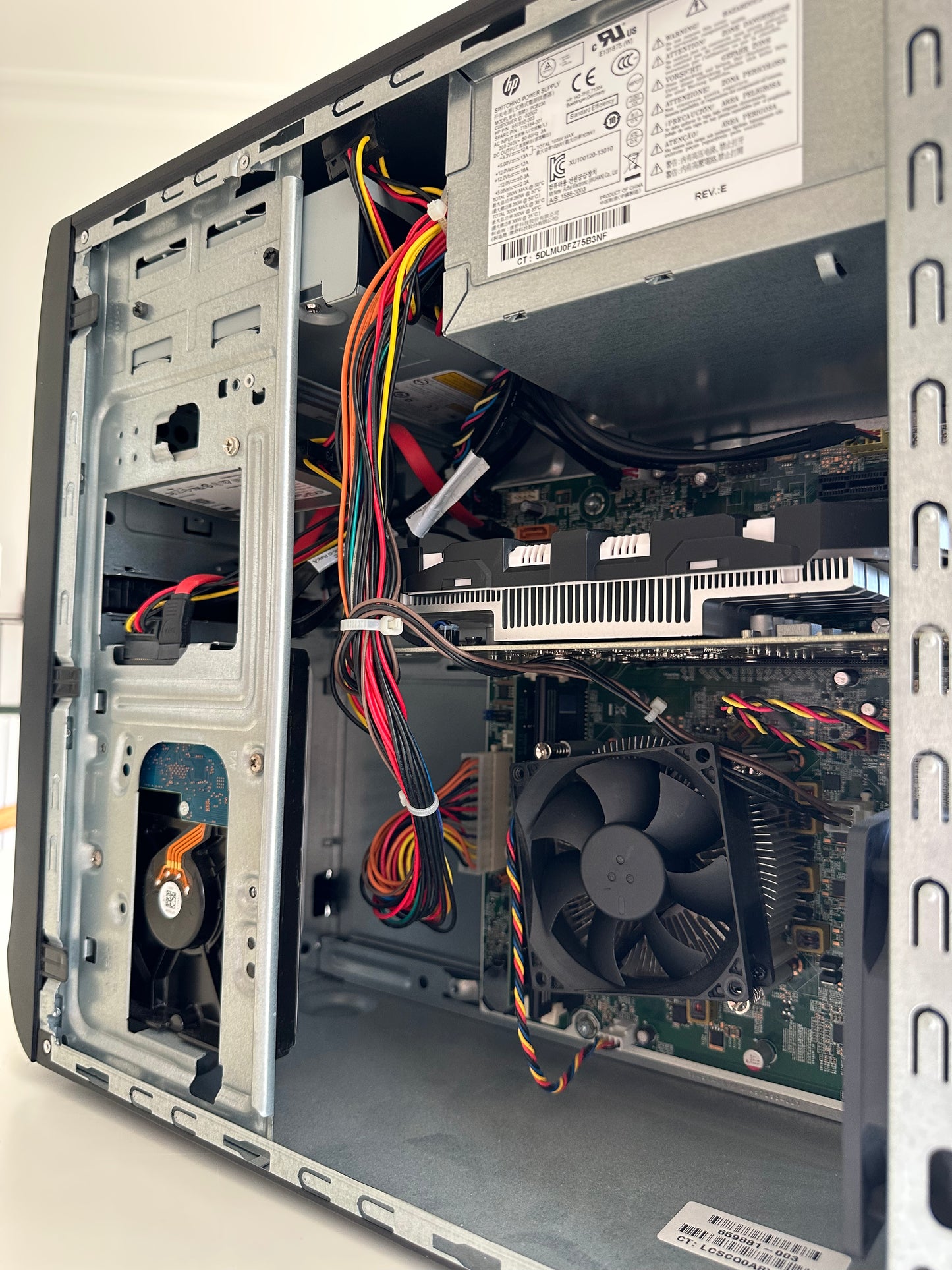 Stationær PC / GTX 1050 / i7 3770 / 16gb DDR3 / 256gb SSD / 1TB HDD / Win 10