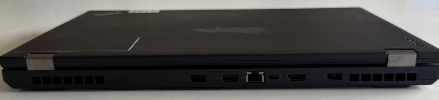 Lenovo Thinkpad P50 / 15" HD / i7 6700HQ / Quadro M1000M 4gb / 16gb Ram / 256gb SSD / Win 11