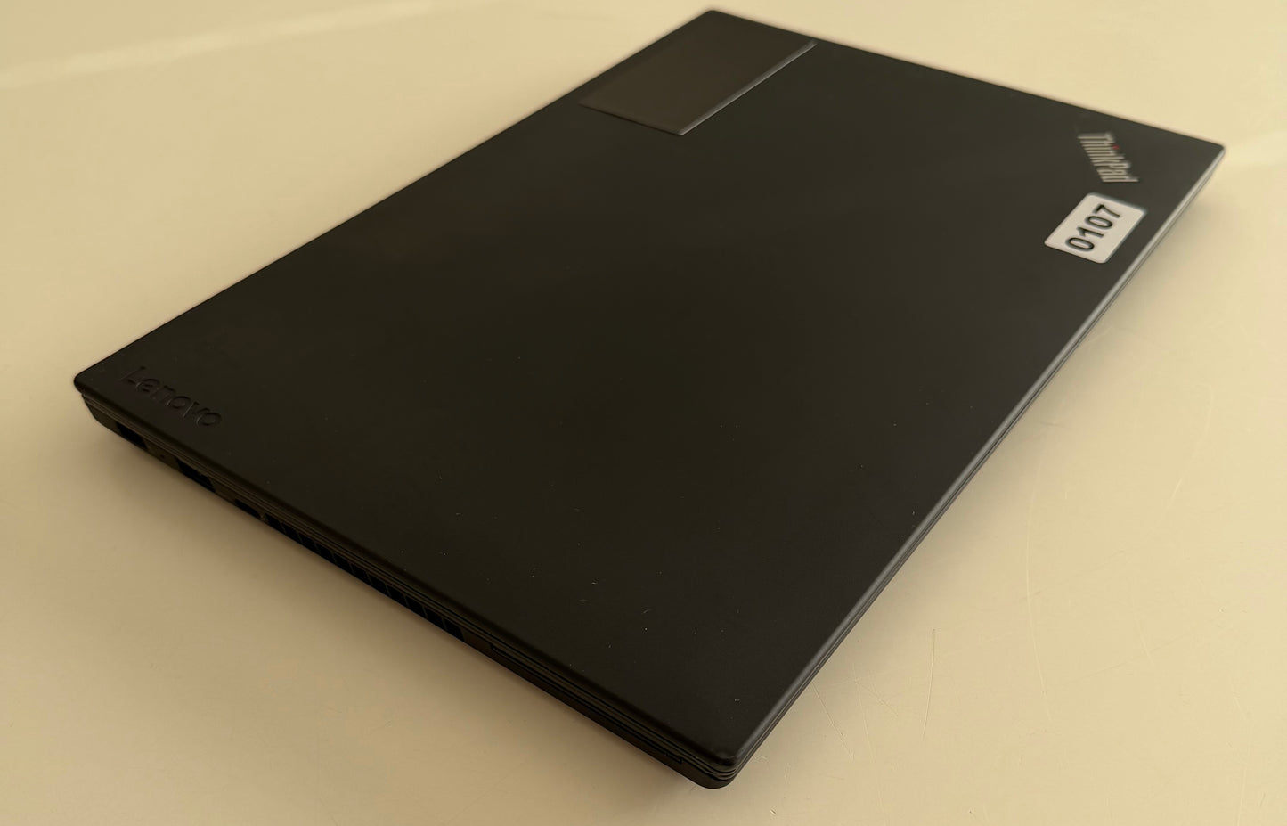 Lenovo Thinkpad T470 / 14" FHD / i5 6300u / 8gb Ram / 128gb SSD / Win 11