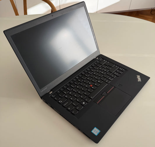 Lenovo Thinkpad T470s / 14" HD / i5 7200u / 8gb Ram / 256gb SSD / Win 11