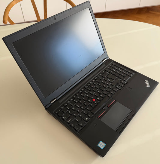Lenovo Thinkpad P50 / 15" HD / i7 6700HQ / Quadro M1000M 4gb / 16gb Ram / 256gb SSD / Win 11