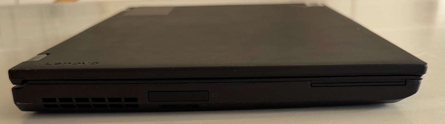 Lenovo Thinkpad P50 / 15" HD / i7 6700HQ / Quadro M1000M 4gb / 16gb Ram / 256gb SSD / Win 11