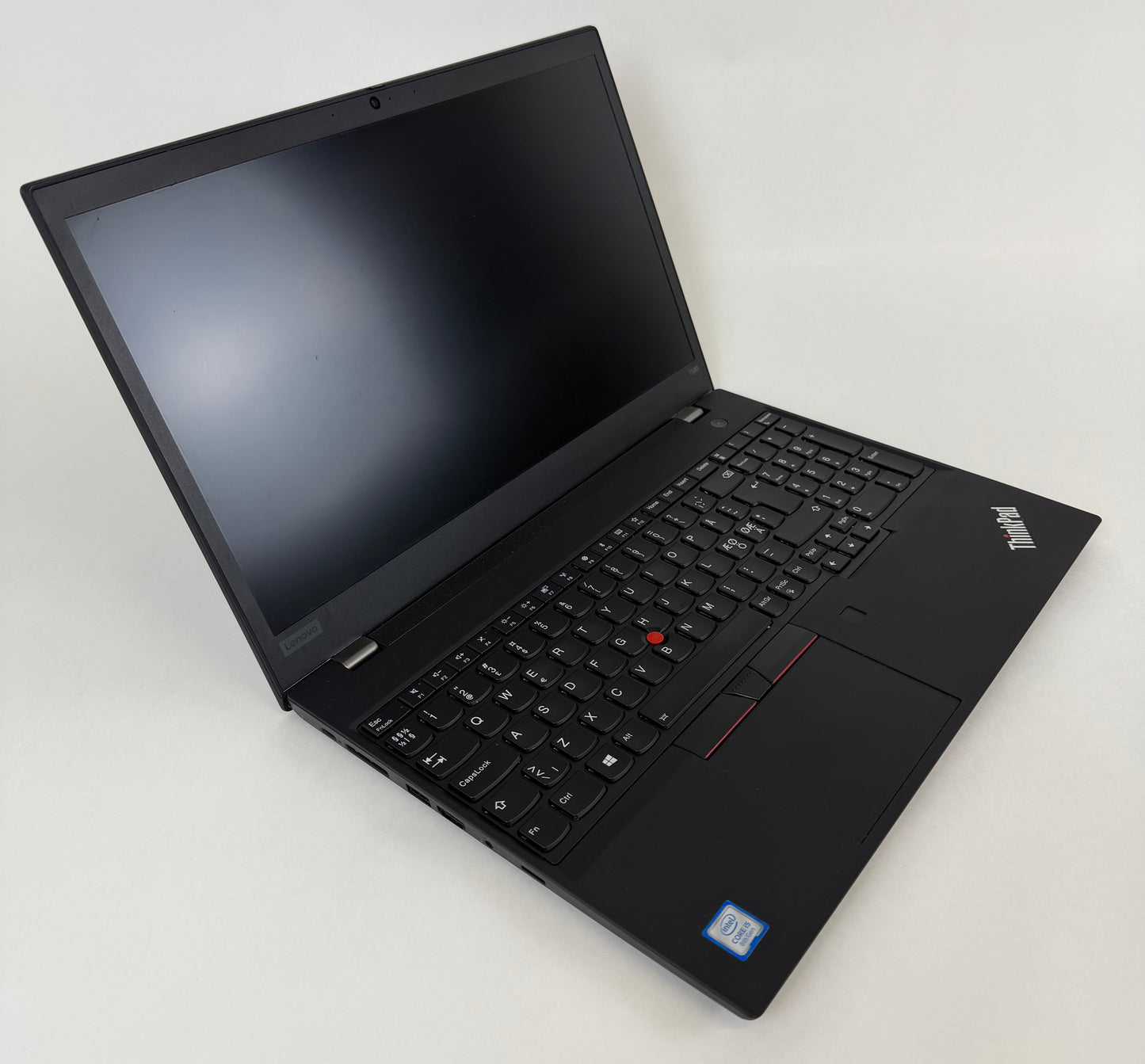 Lenovo Thinkpad T590 / 15" HD / i5 8265u / 8gb Ram / 256gb SSD / Win 11